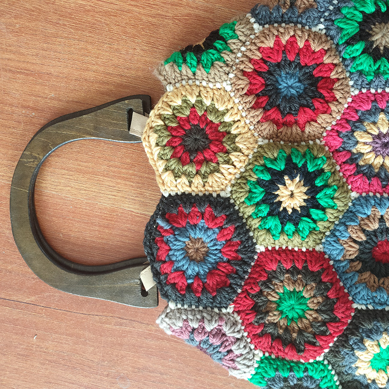 Bohemian Granny SquareCrochet  - đánh giá và giá Women Bags Aldo